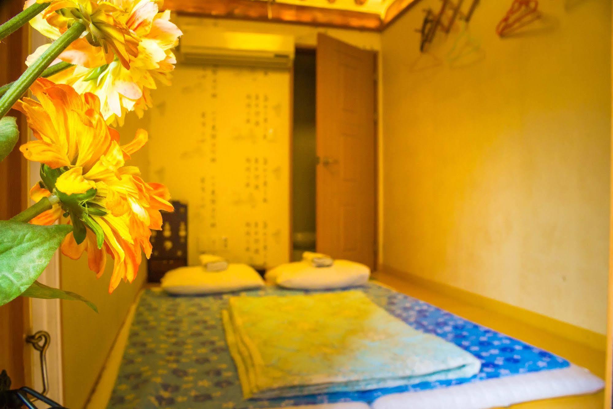 Gung Guest house 2*