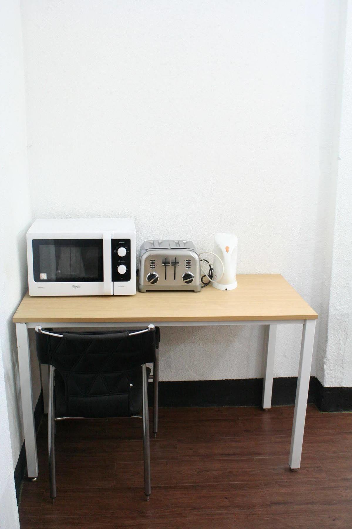 Hostel Huga Haus
