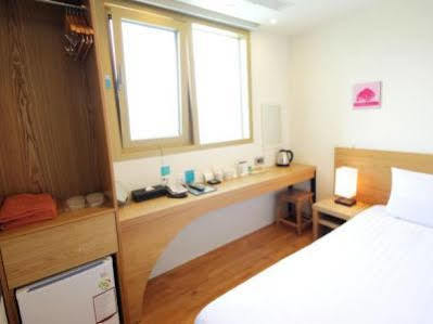 Localstitch Euljiro 3* Seoul