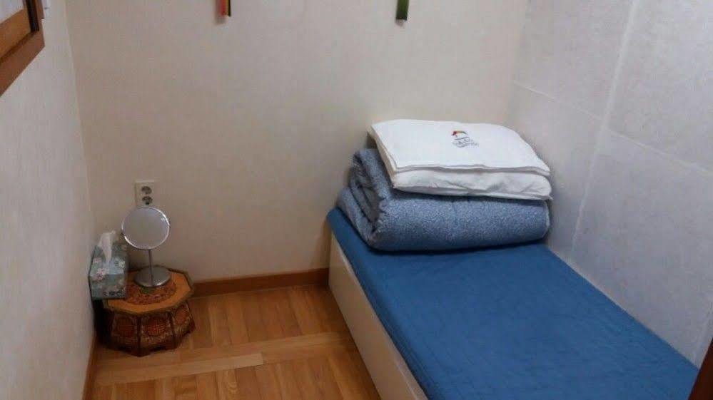 Hanok Guest house 2*
