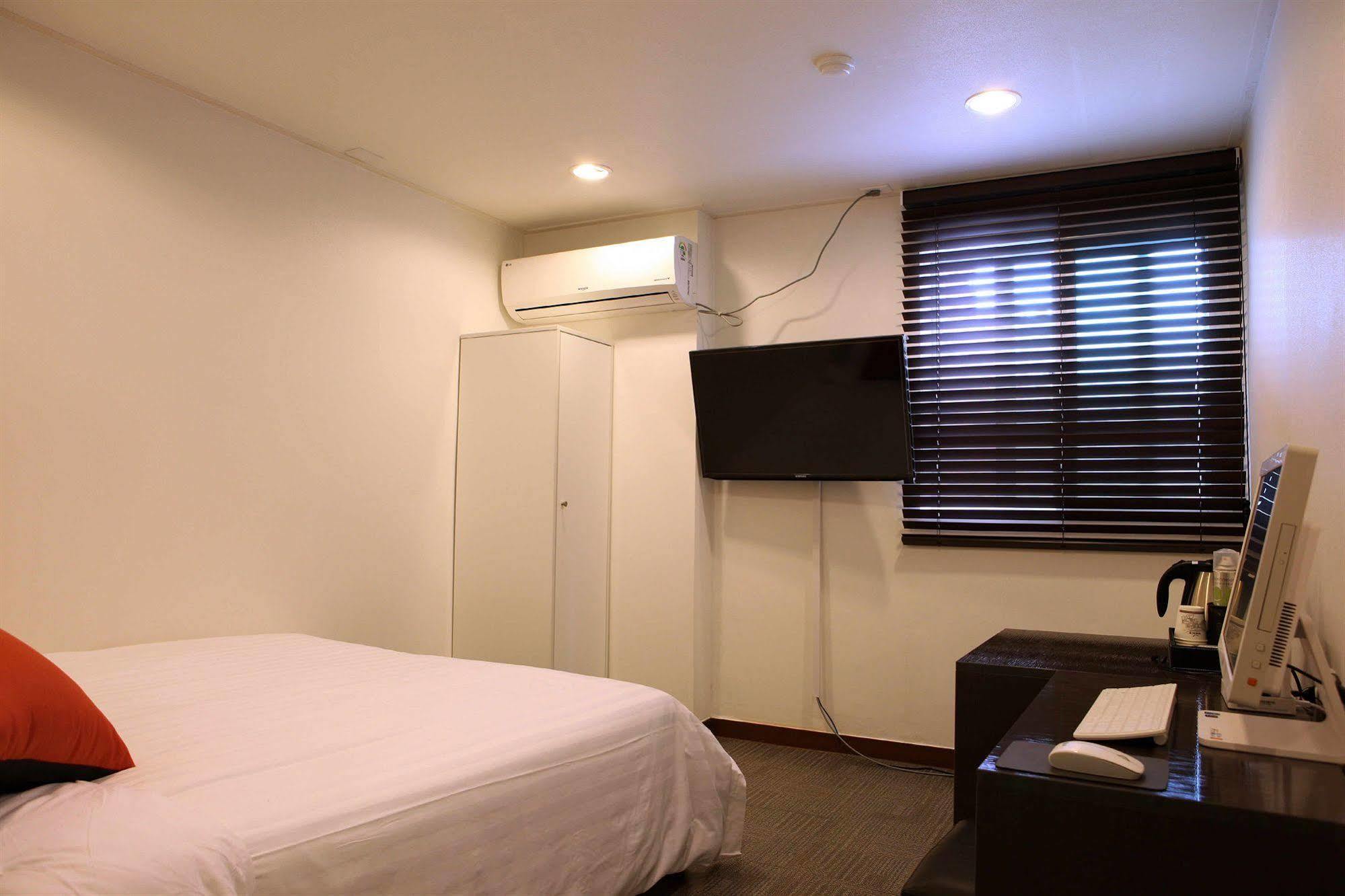 Seoul City Hotel Hotel 2*