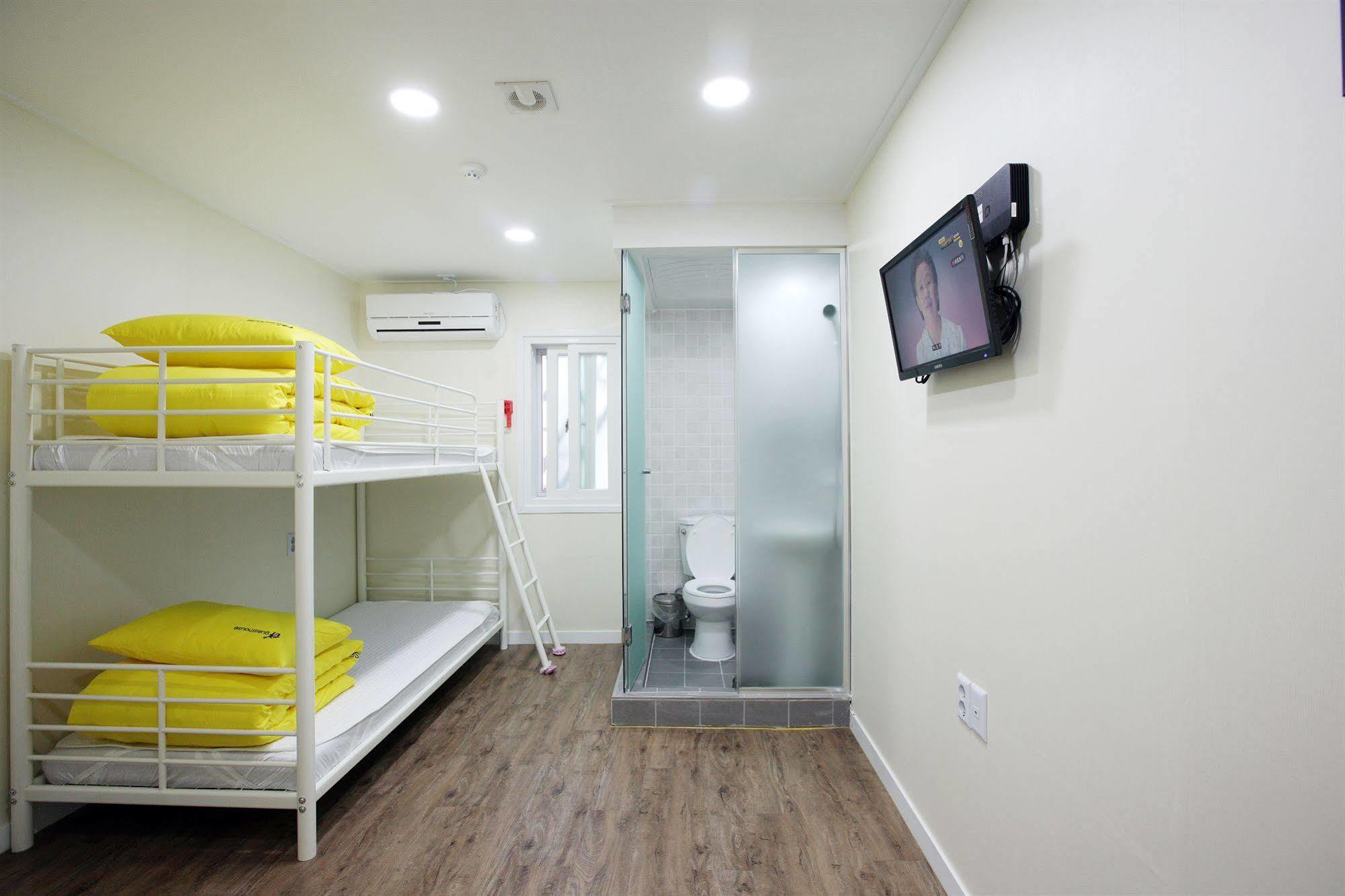 Casa de hóspedes 24 Myeongdong Avenue