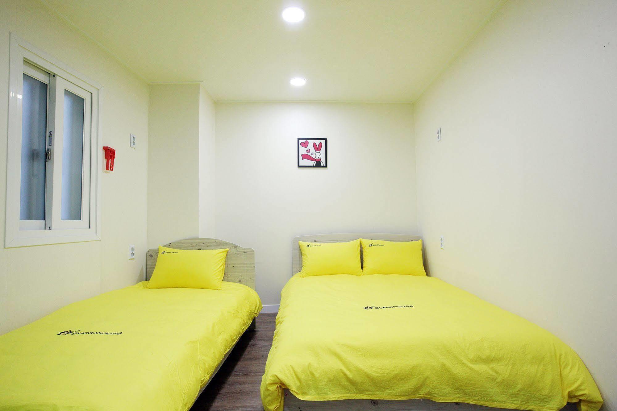 24 Myeongdong Avenue Casa de hóspedes 2*