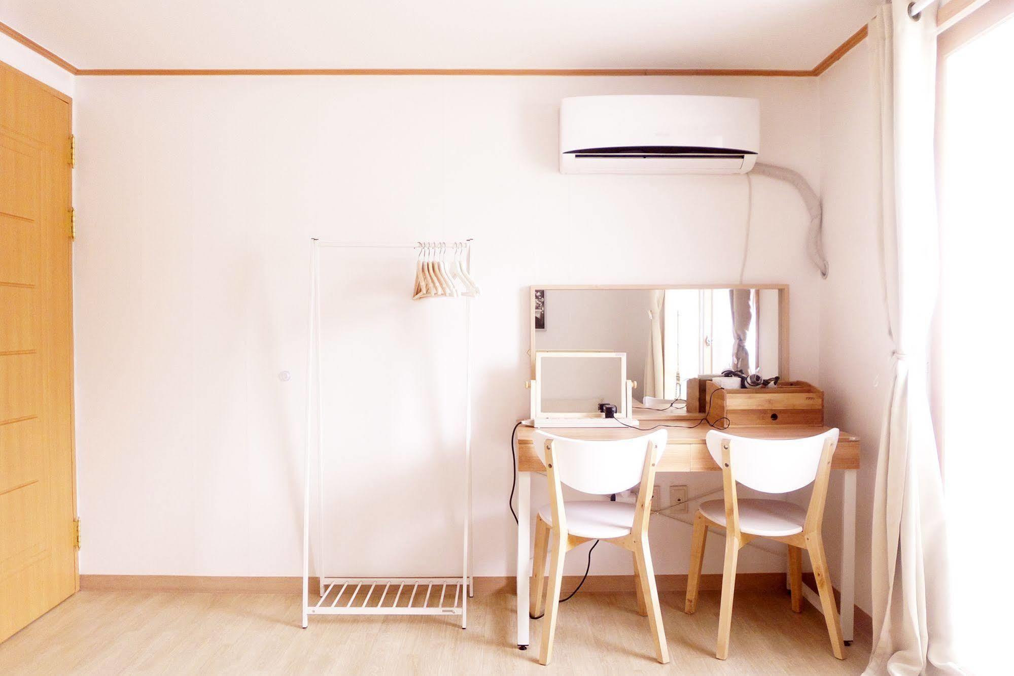 Guest house Hongdae Lailai House 2*