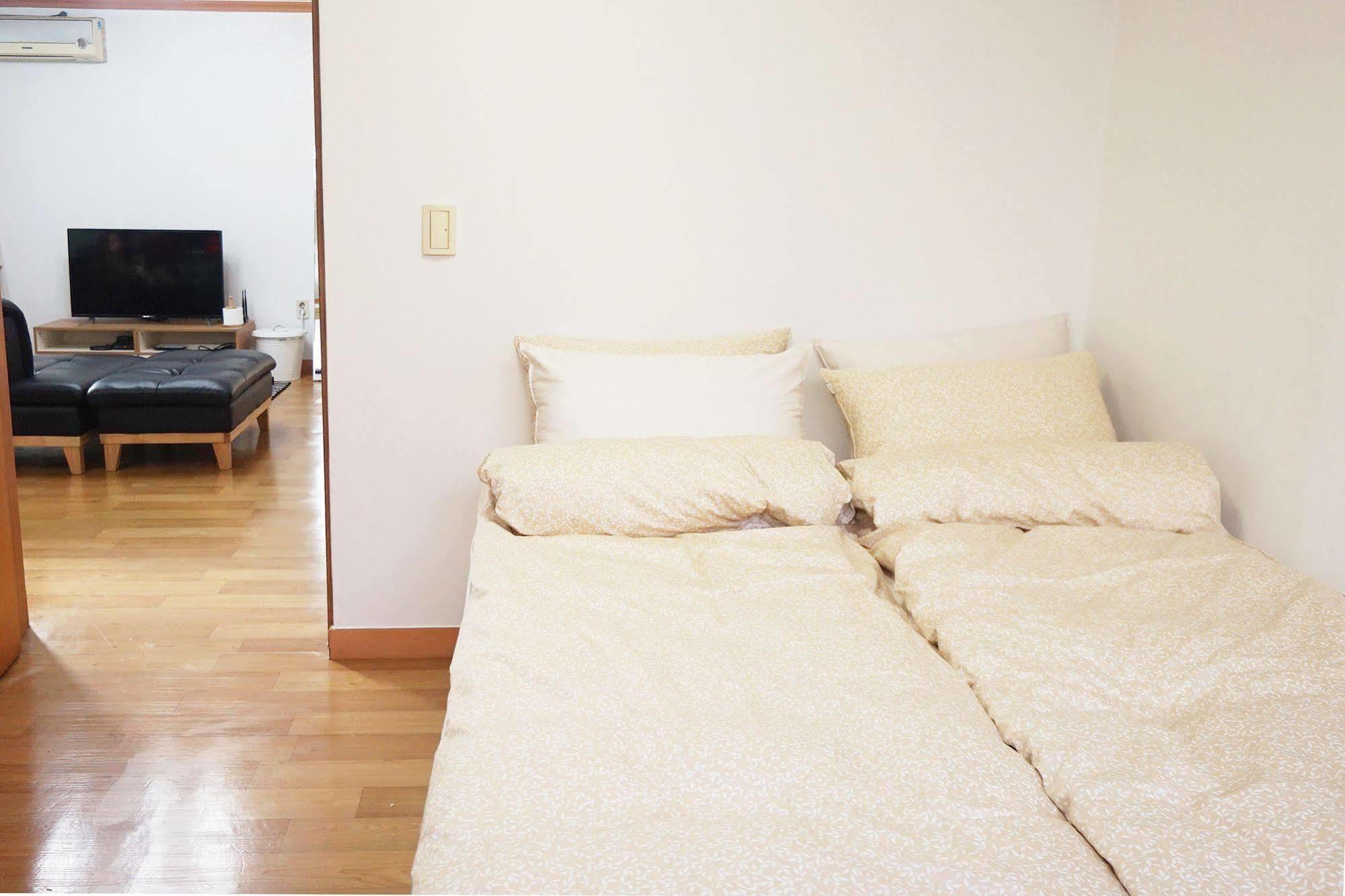 Guest house Hongdae Lailai House Seoul