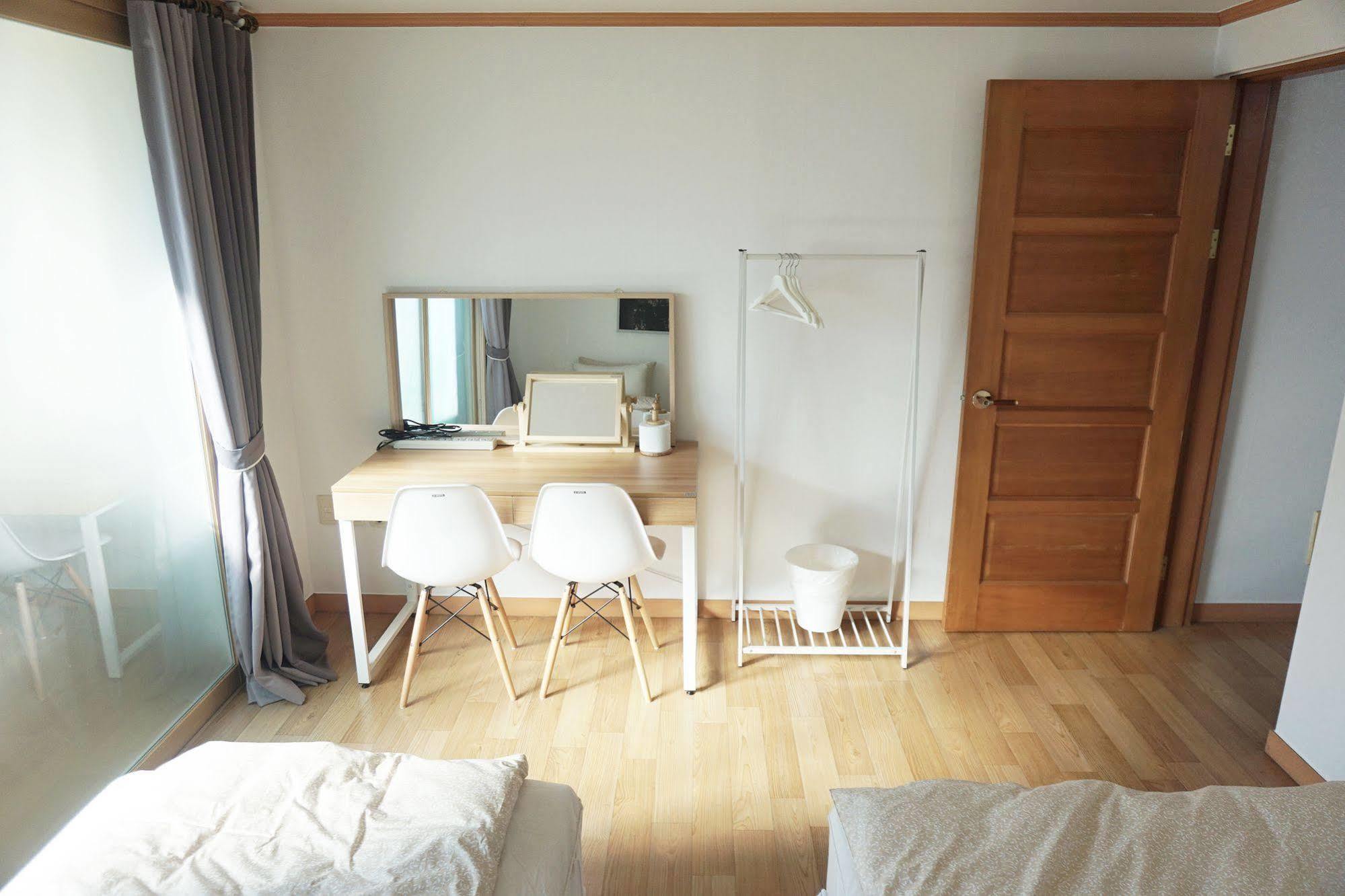 Hongdae Lailai House