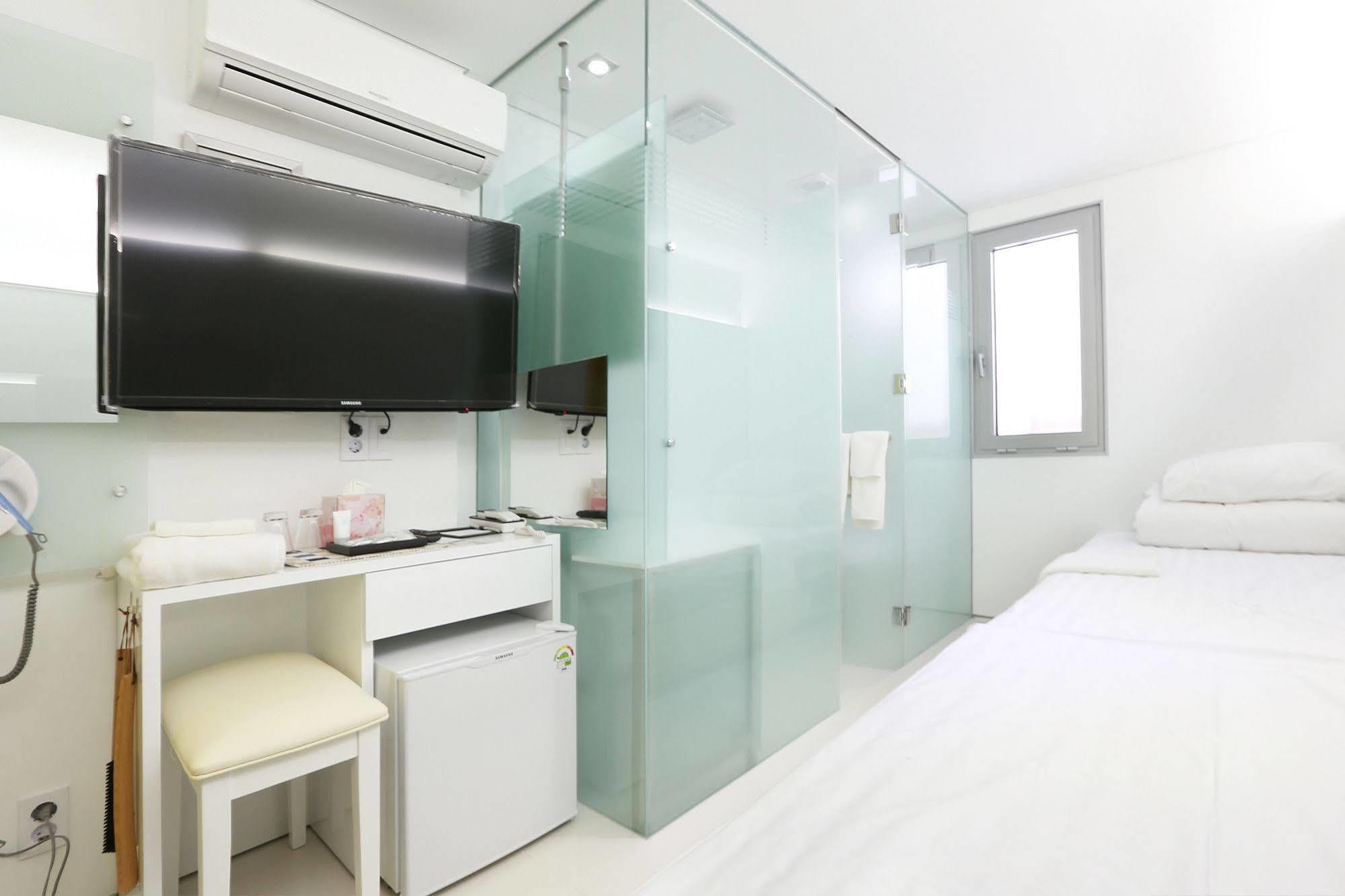 Hotel Lookhome