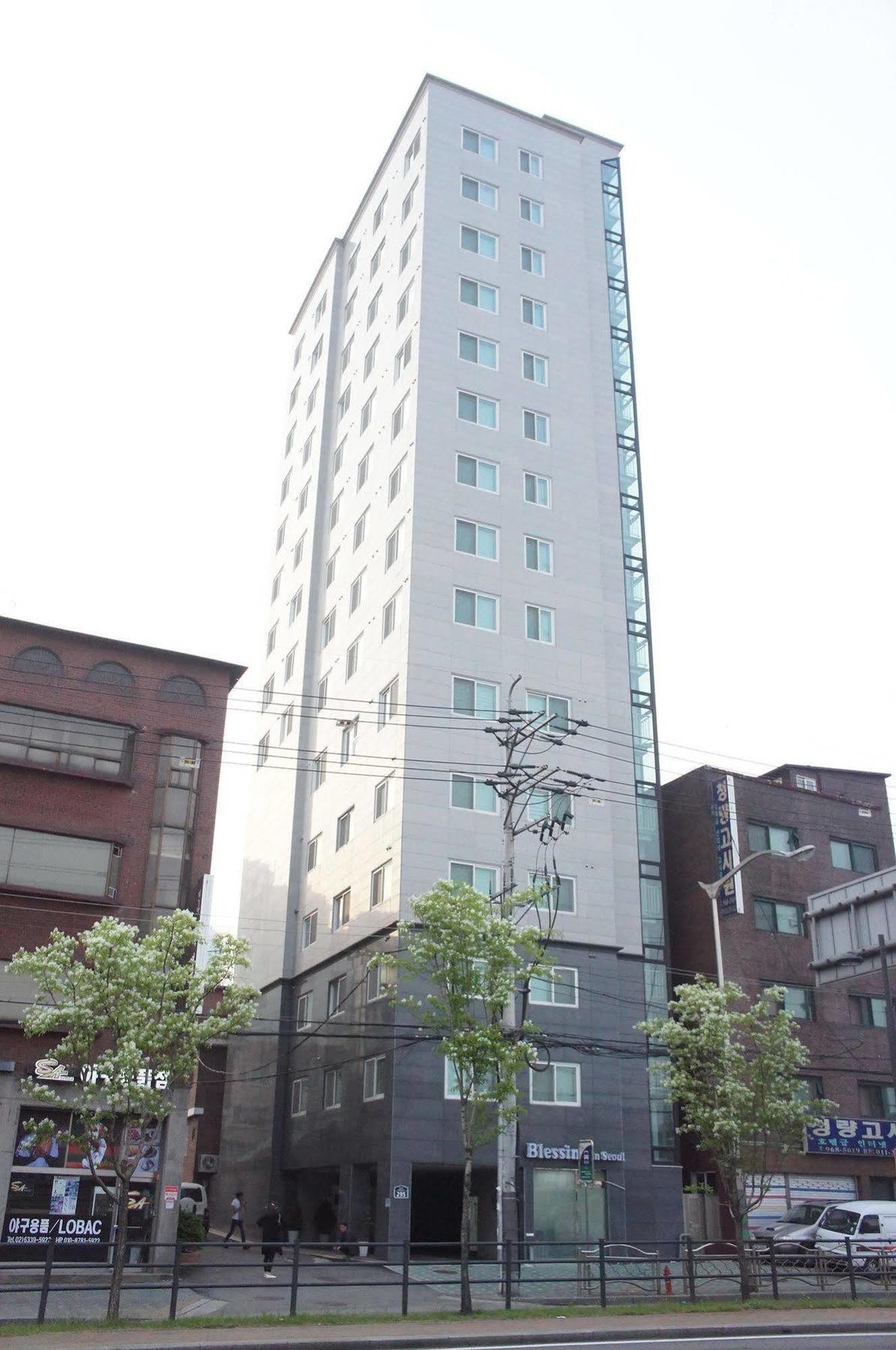 Blessing In Aparthotel Seoul