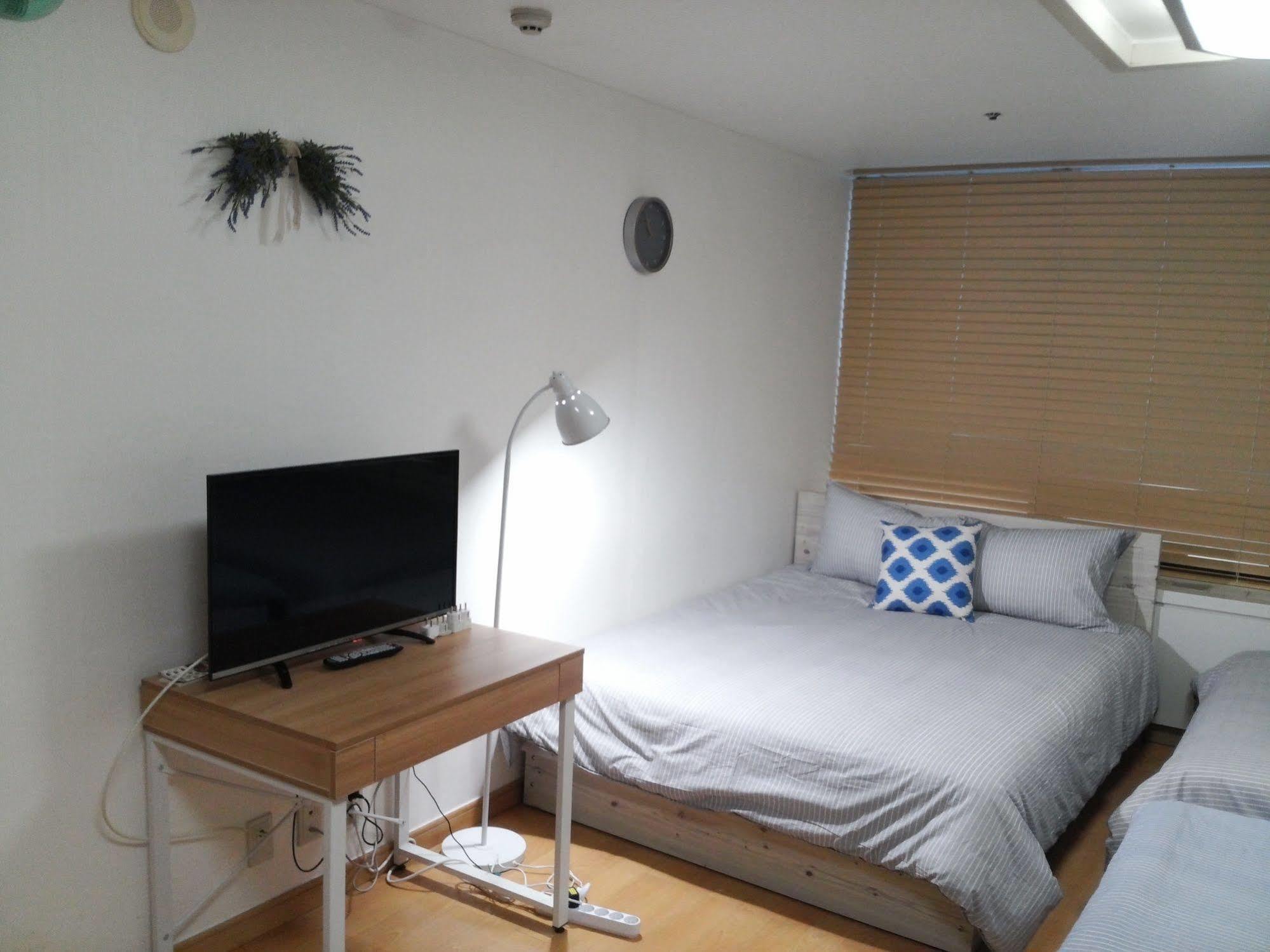 Rocohouse 2* Seoul