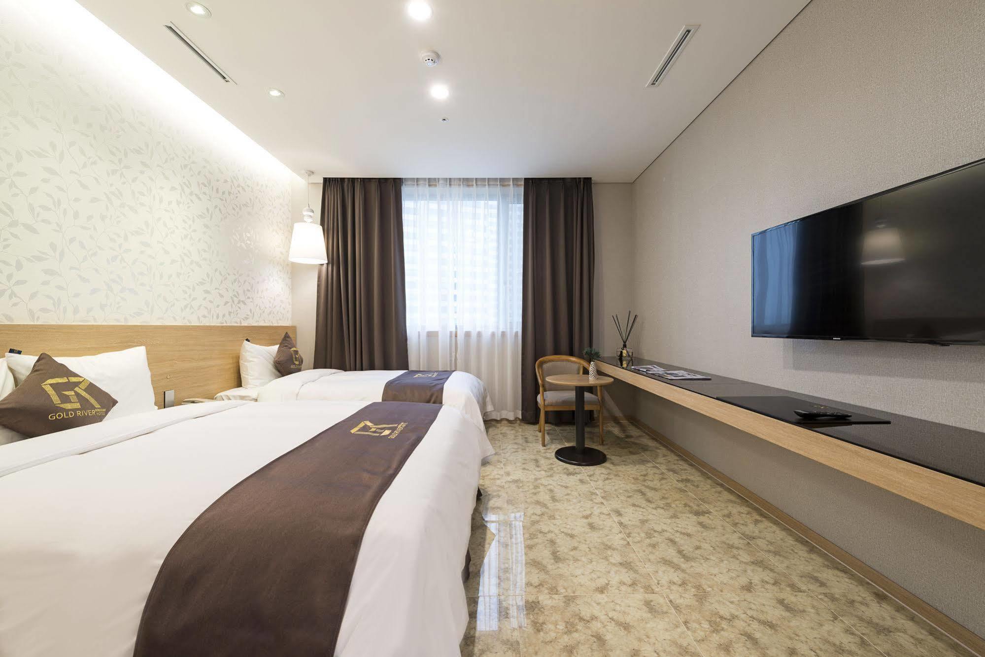 Goldriver 3* Seoul