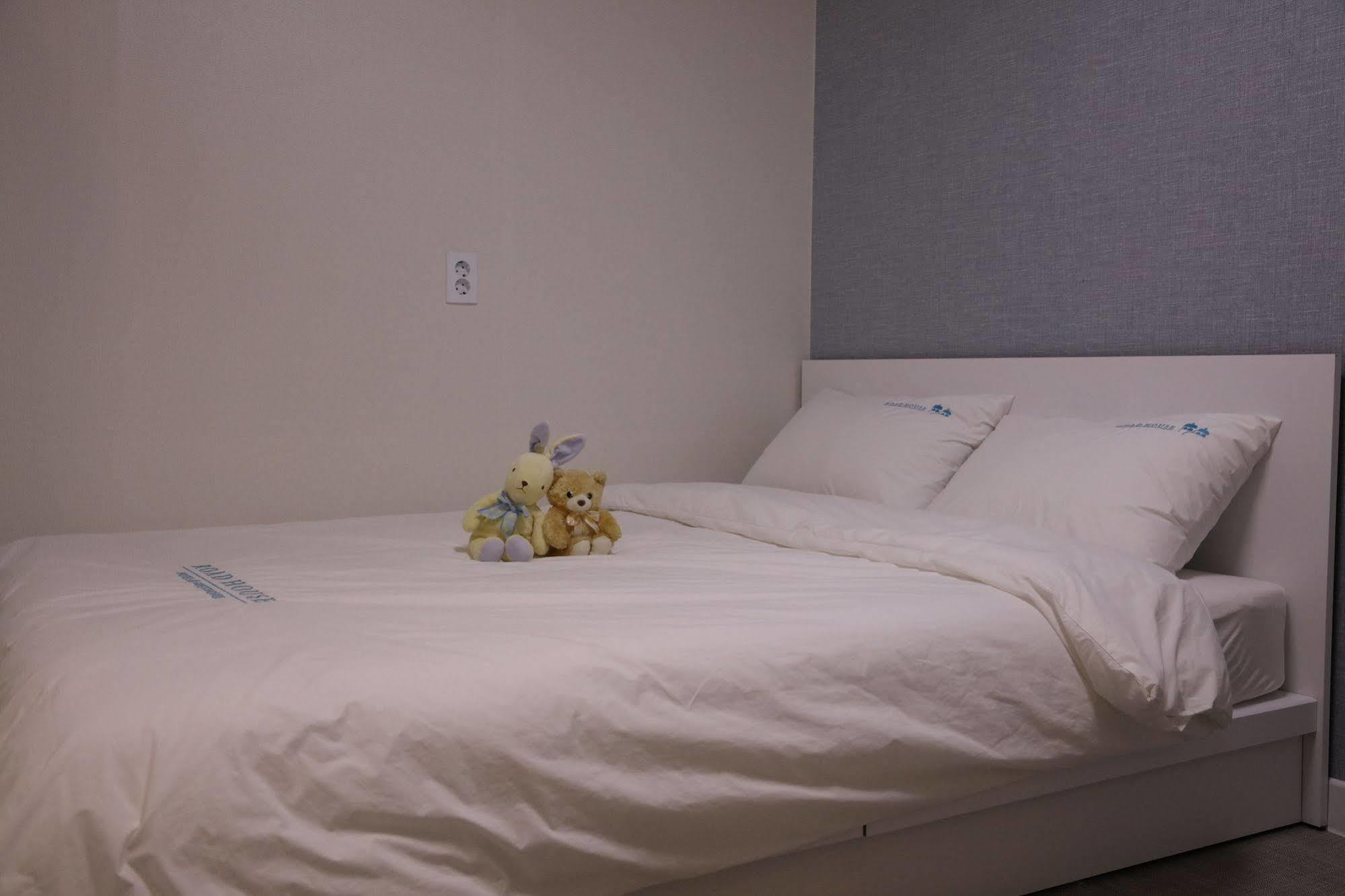 Guest house Road House Myeongdong Seoul