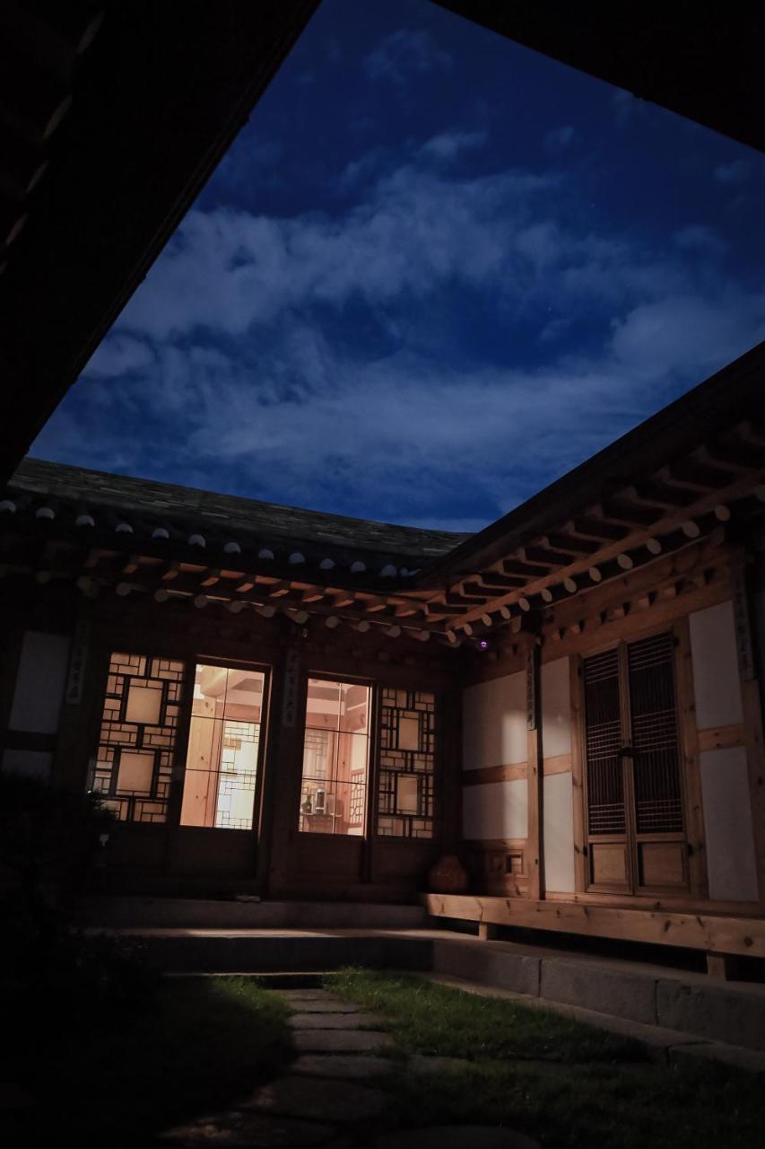 Cheong Yeon Jae Hanok