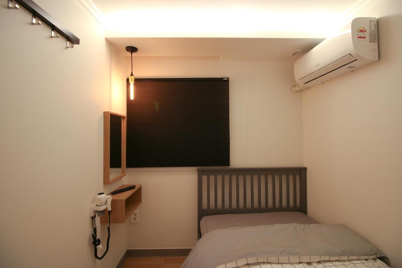 Heima Hongdae Seul