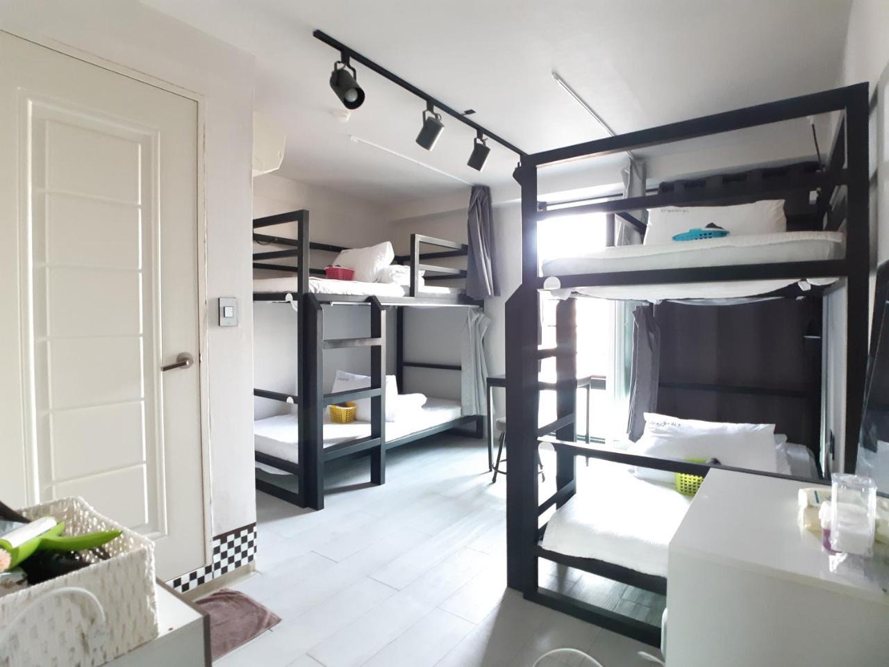 Guest house Sinchon Cooing Guesthouse 2*