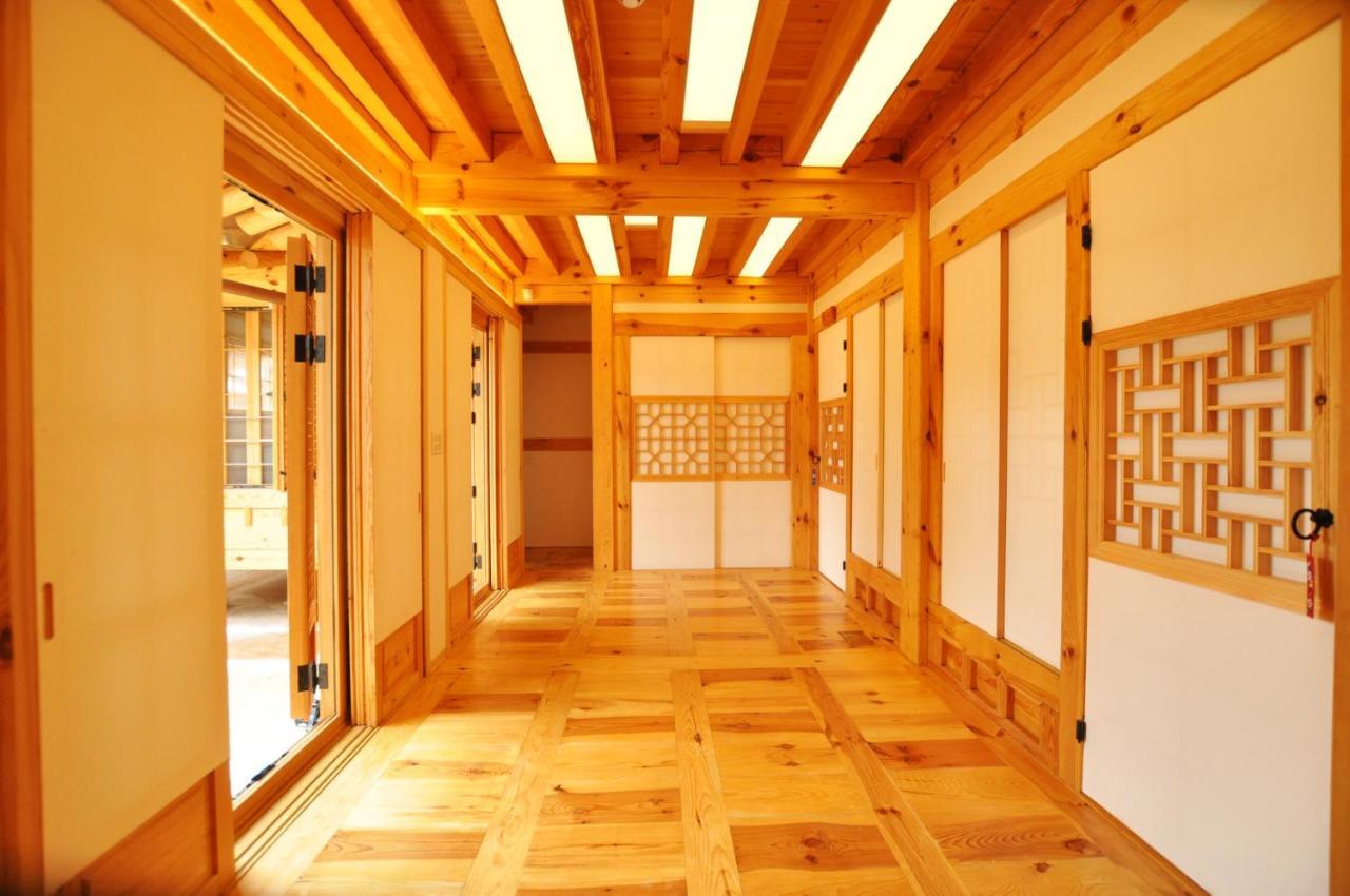 Chaehyodang Hanok Alojamento *