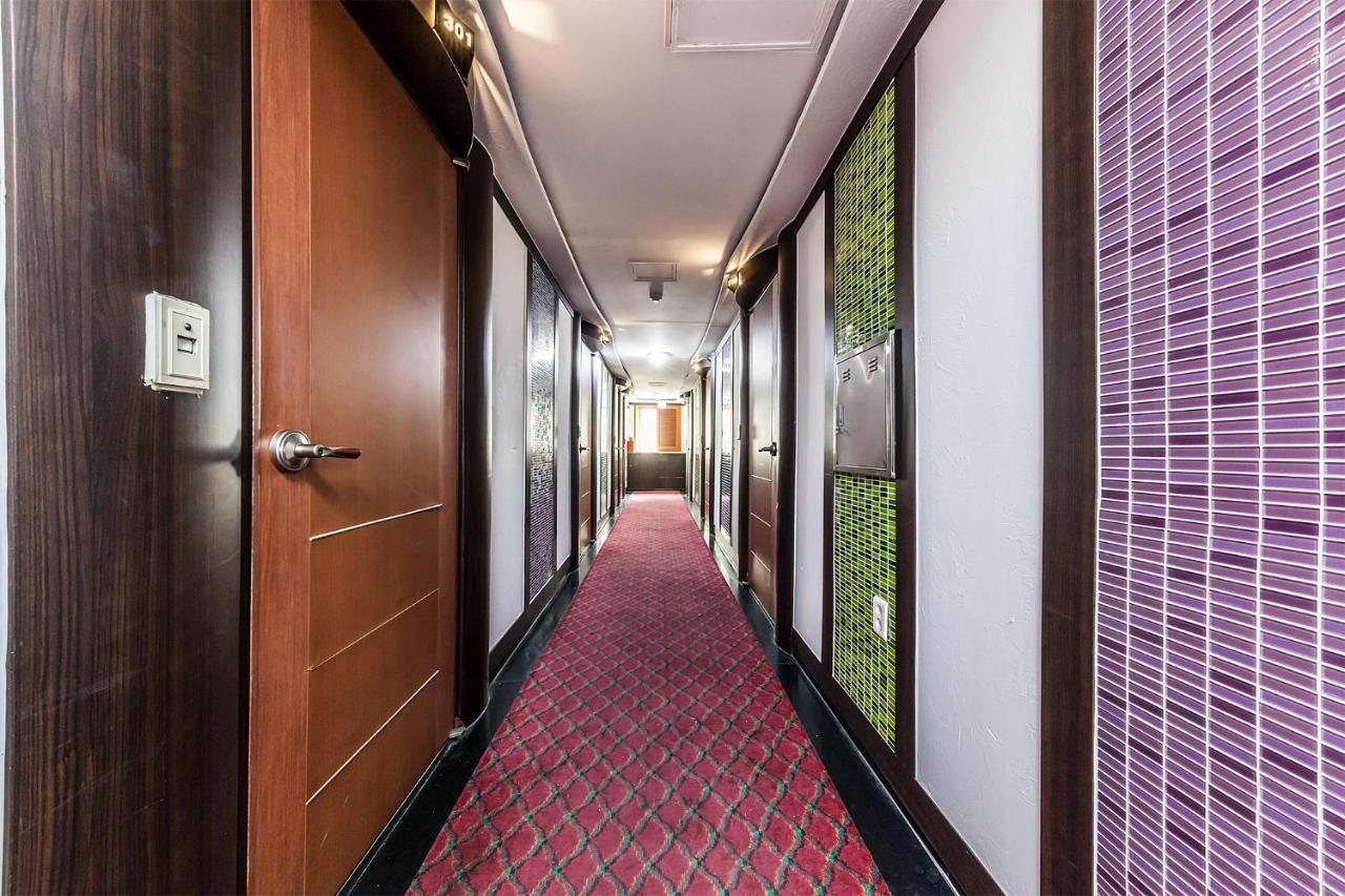 Hotel Thema *