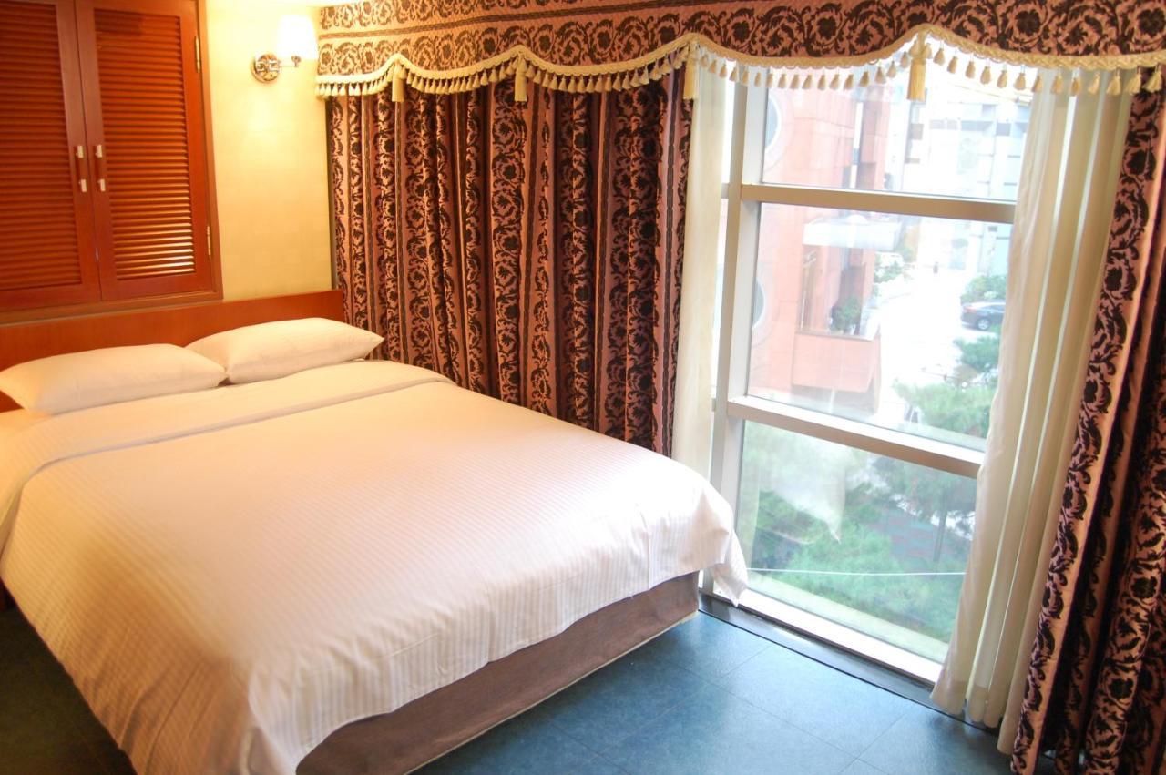 New Korea Hotel 3*
