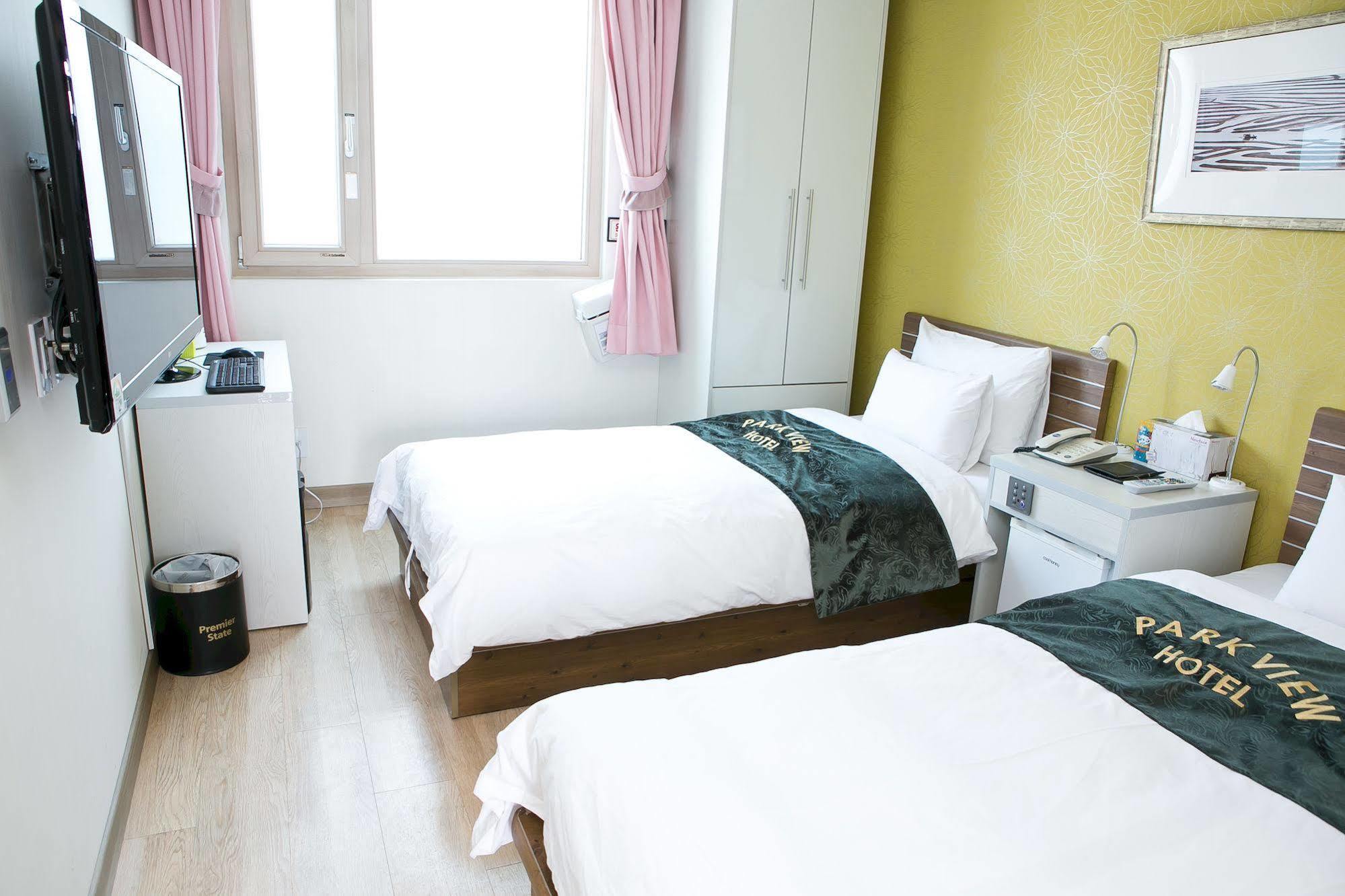 Parkview Hotel 3*