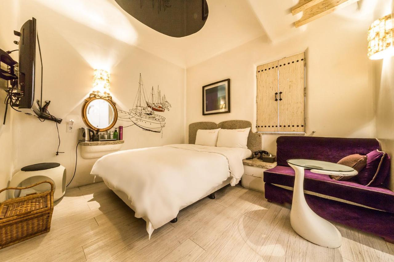 M Hotel 2*