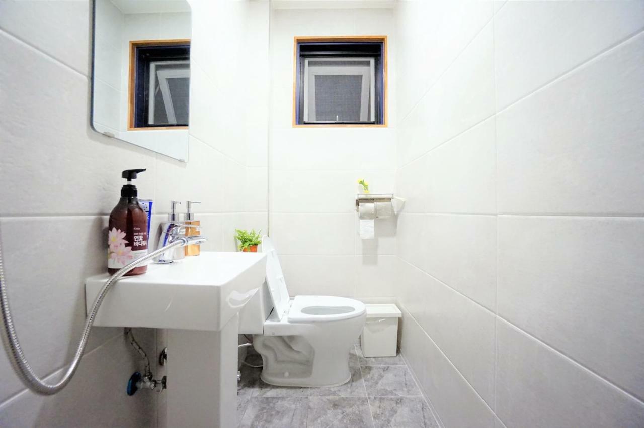 Seoulcube Ewha -female Only Casa de hóspedes 2*