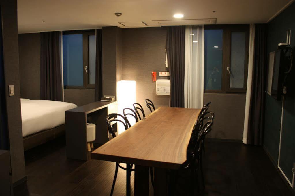 Parkview 3*