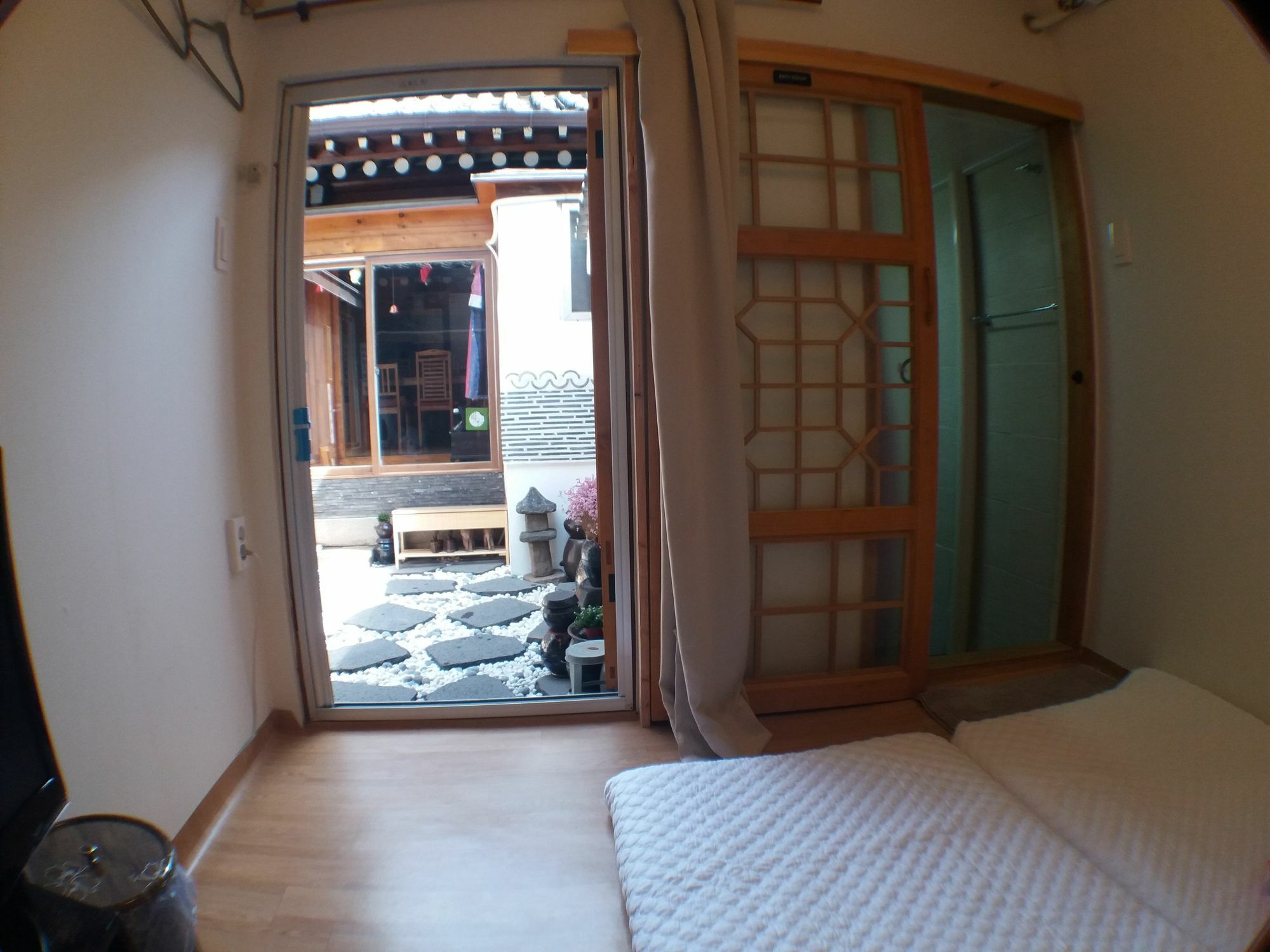 Bukchon 2*