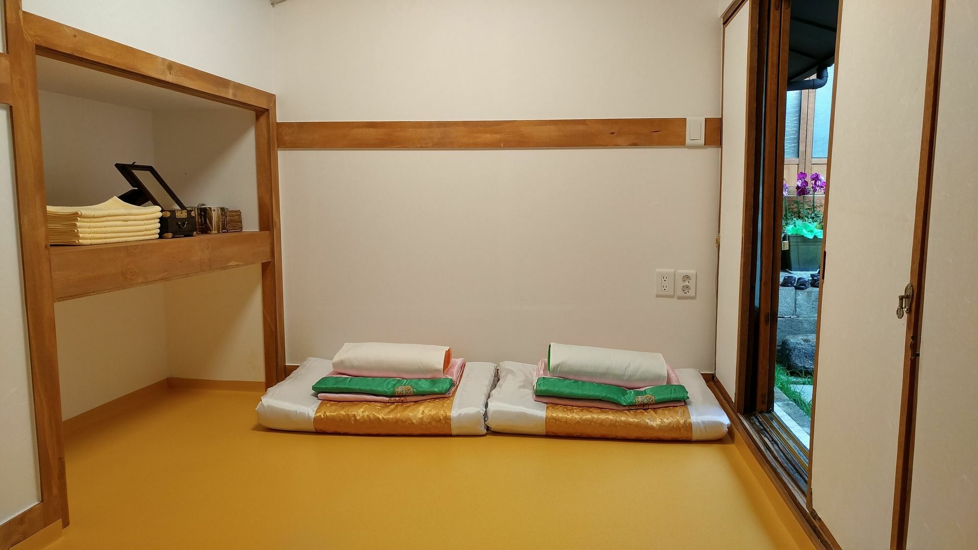 Hotel So Hyeon Dang Hanok