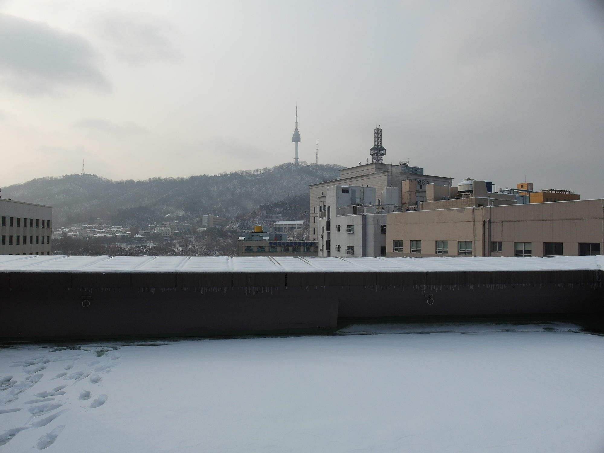 Road Myeongdong Guest house 2*