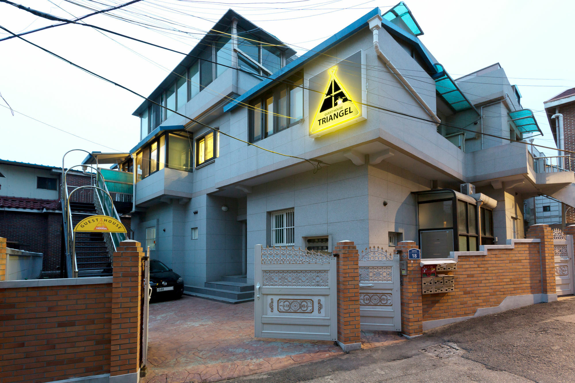 Guest house Triangel 2*