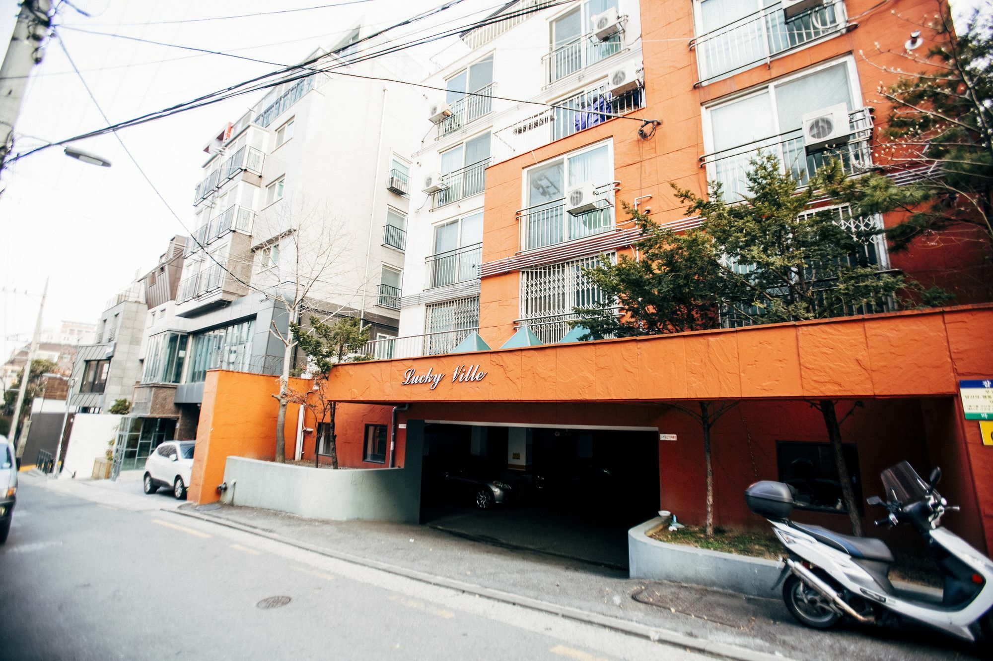 Antique Cozy House In Hongdae Apartment