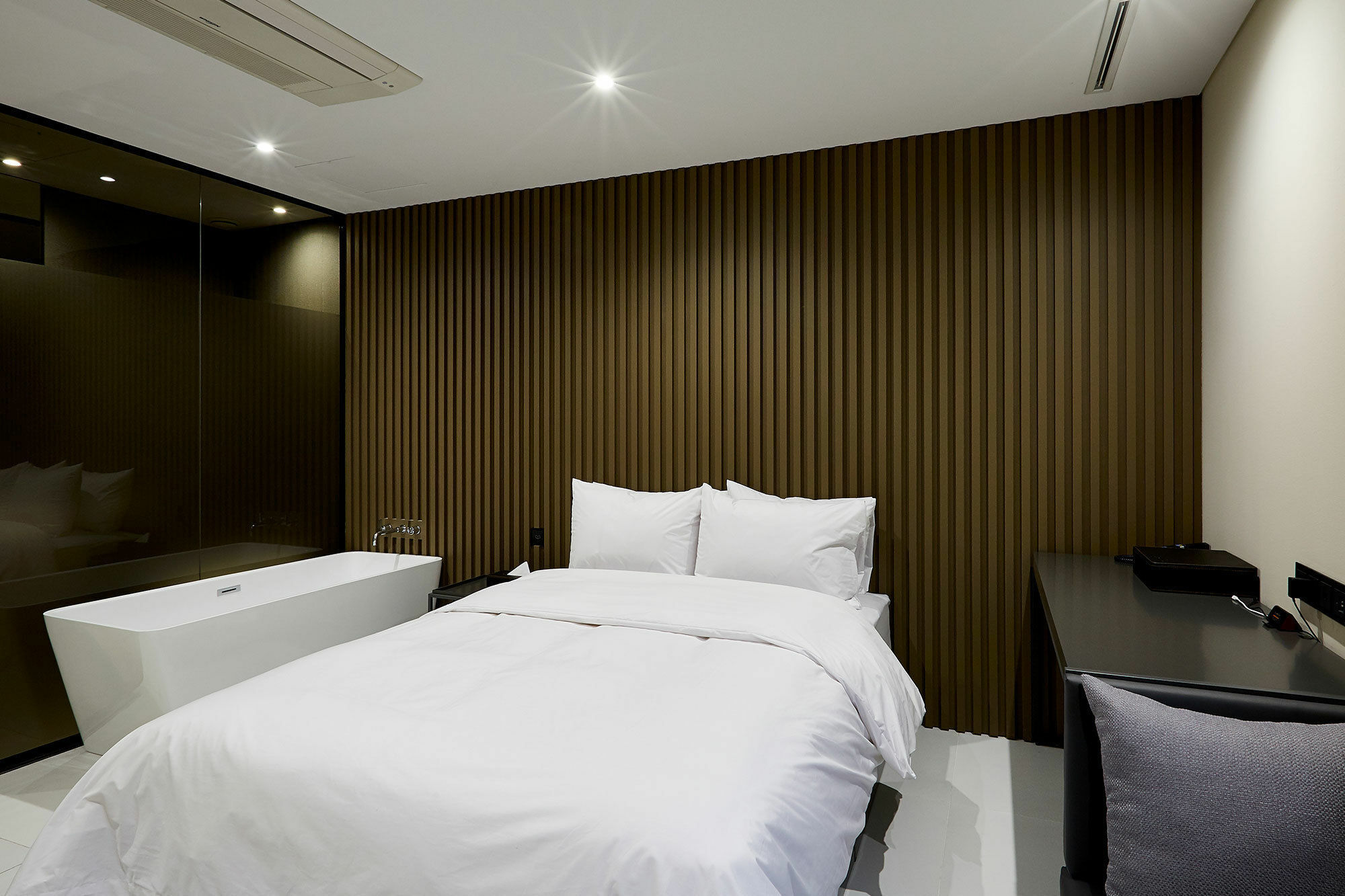 Motel Hotel The Artist Yeoksam 2*