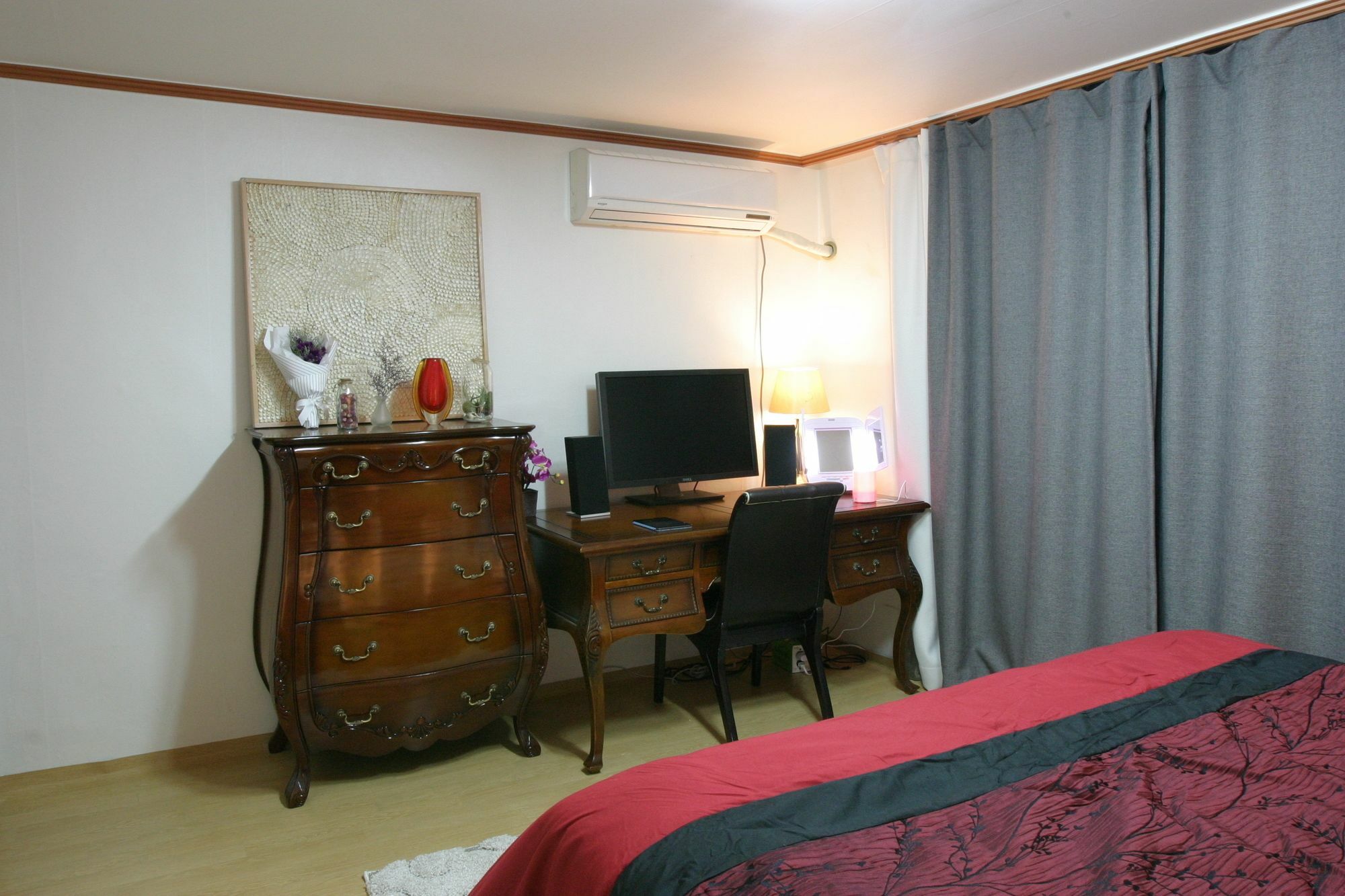 Refee House Guest house 3*