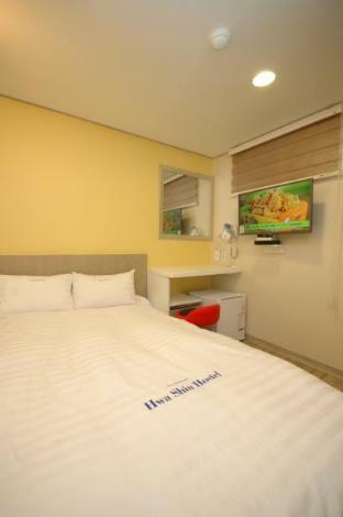 Dongdaemun Hwashin Hostel