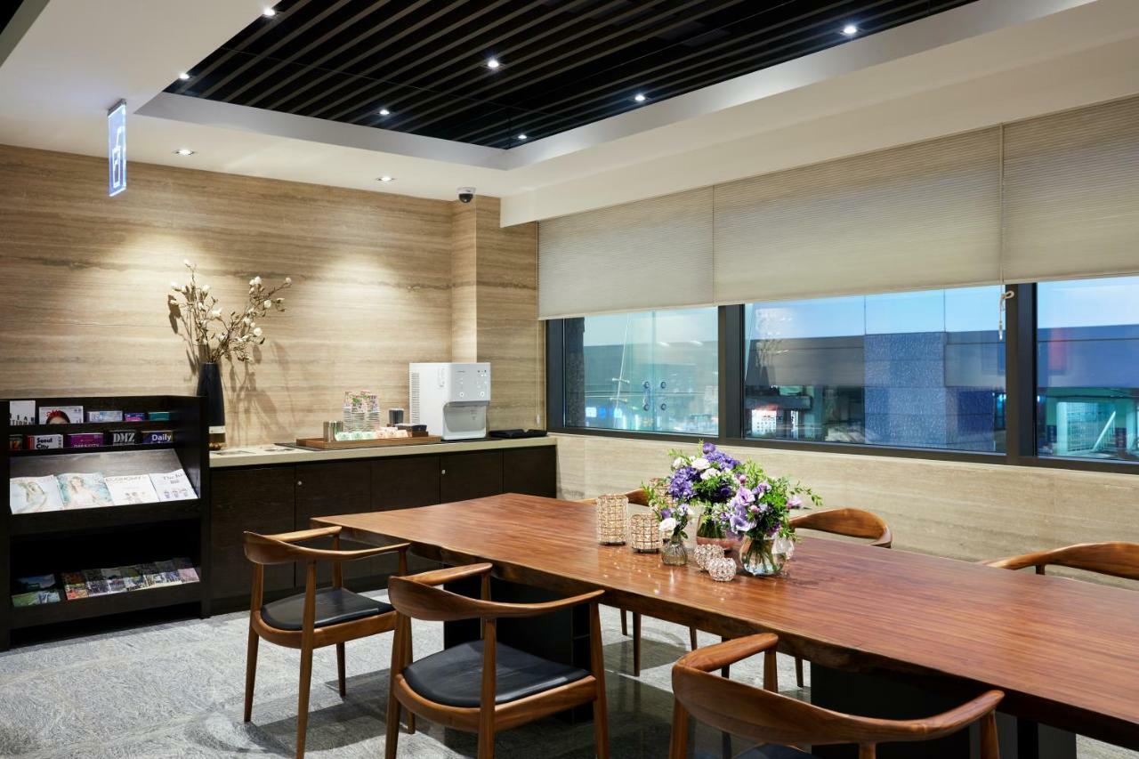 Pj Myeongdong Hotel Seoul