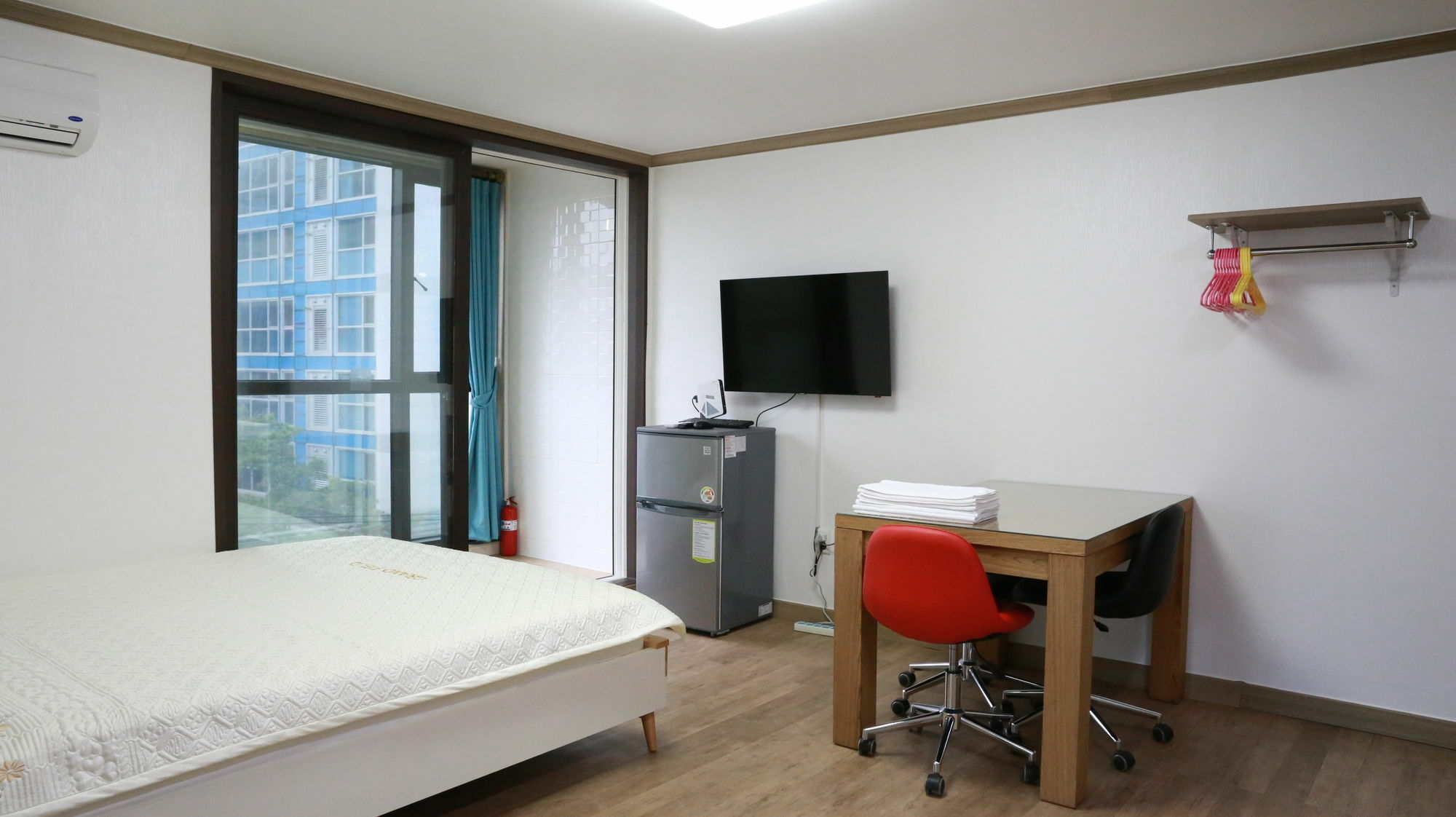 Grand Field Hotel 2*