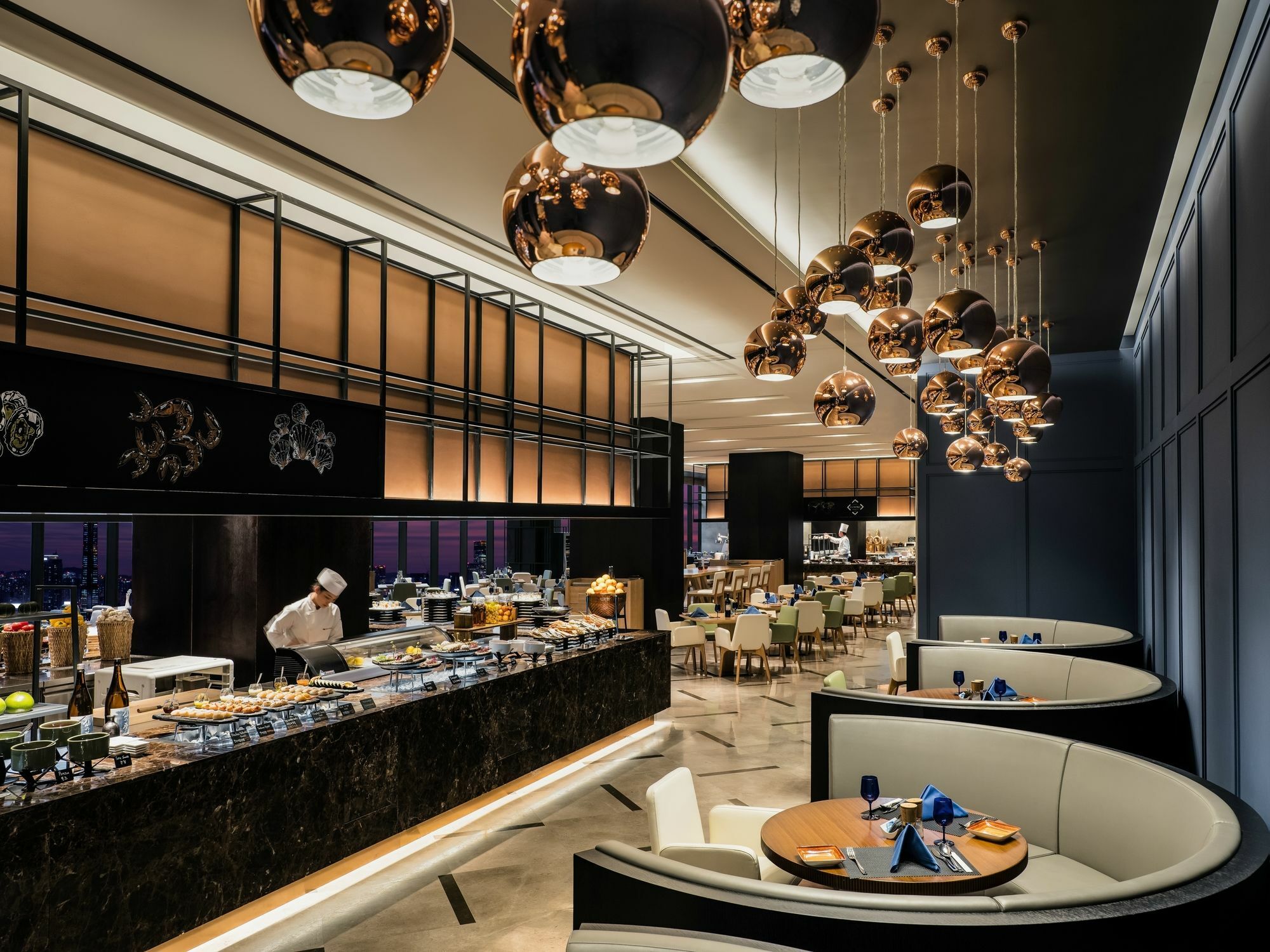 Novotel Ambassador Yongsan Hotel 5*