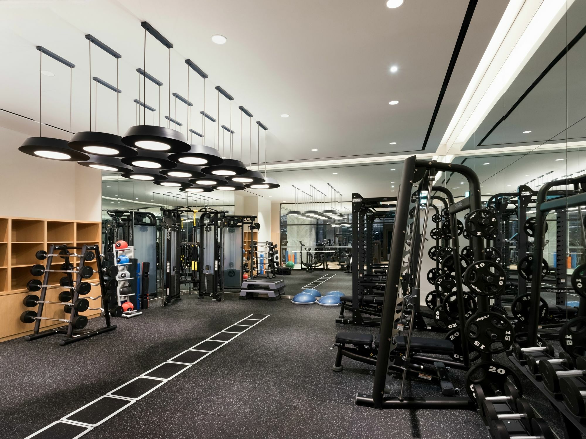 Hotel Novotel Ambassador Yongsan 5*