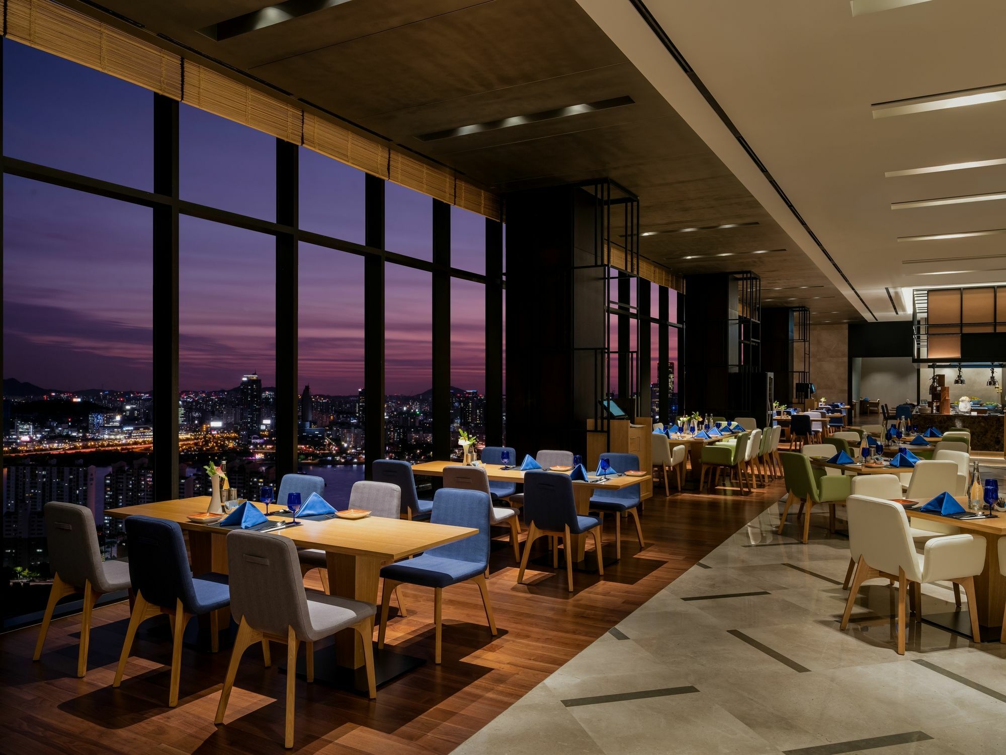 Novotel Ambassador Yongsan Hotel