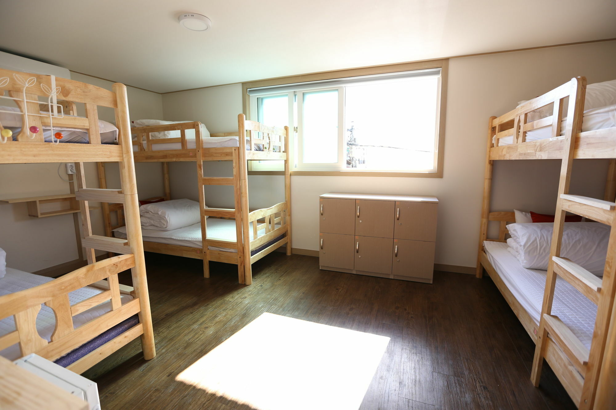 Philstay Itaewon Albergue