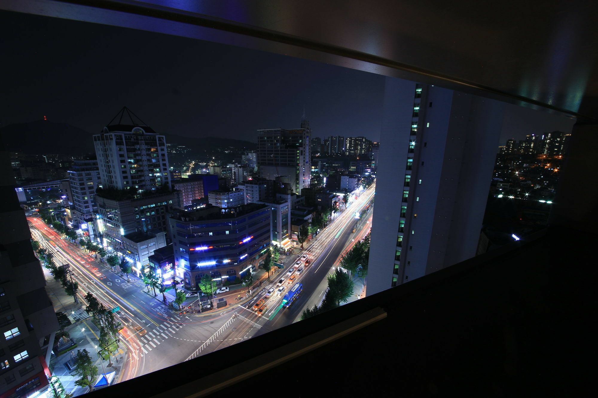 Hotel H Avenue Idae Shinchon 3*