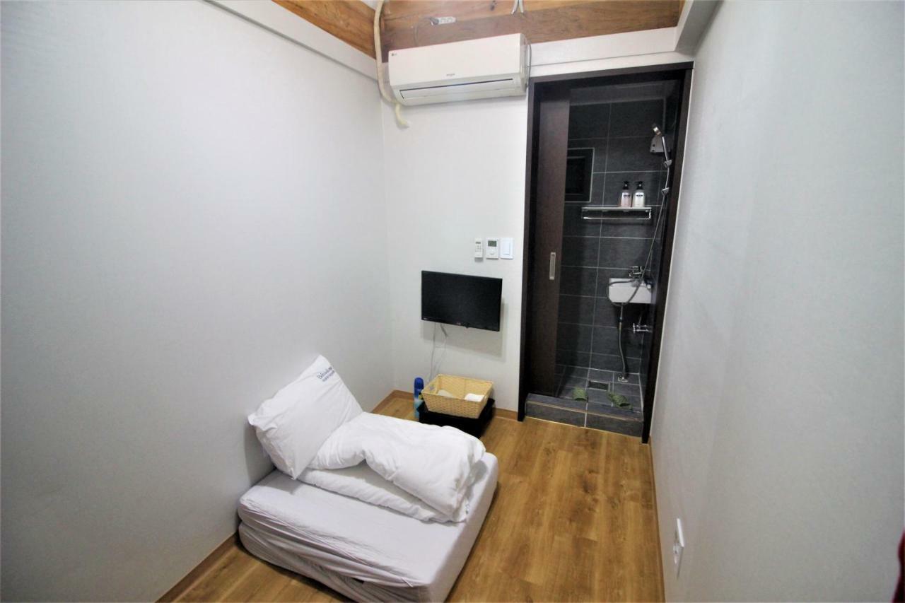 Katil Bibimbap Hanok Gyeongbokgung Private House