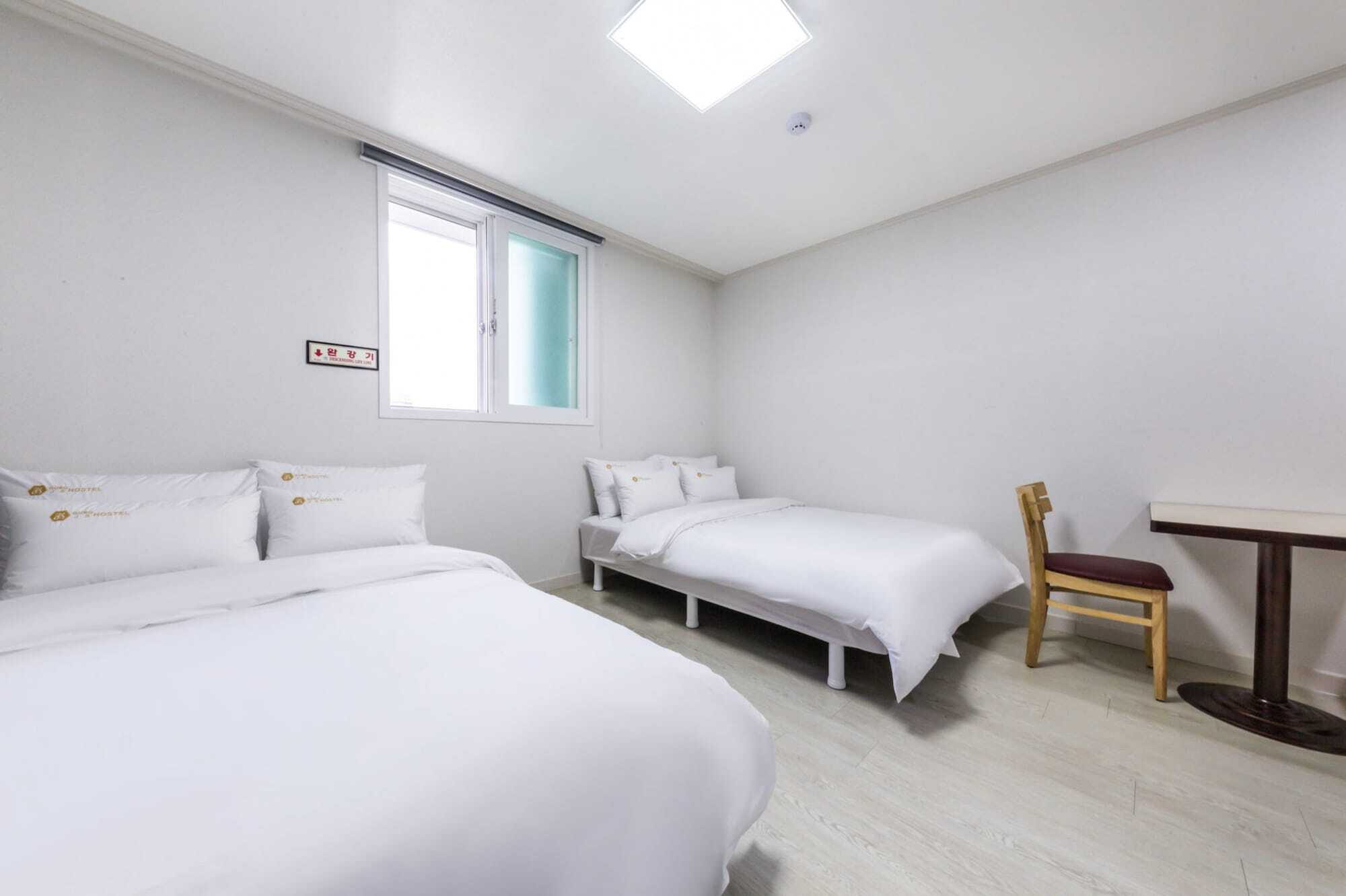 Js Hotel