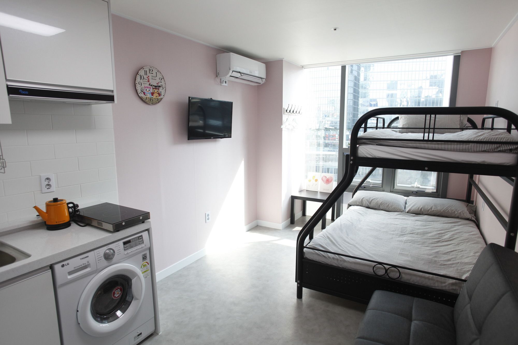 Guest house Mj 1st 2*