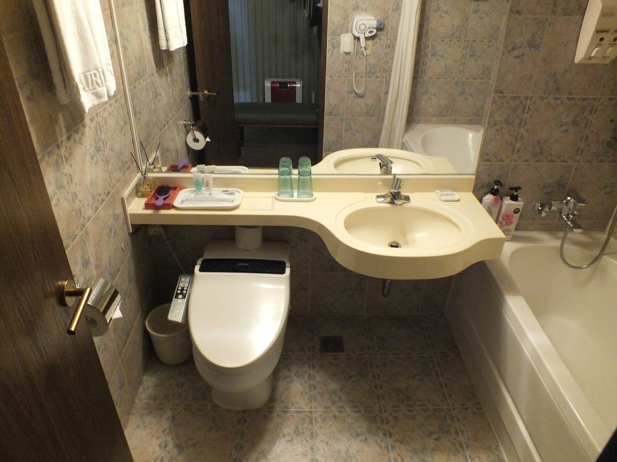Hotel Airport 3*