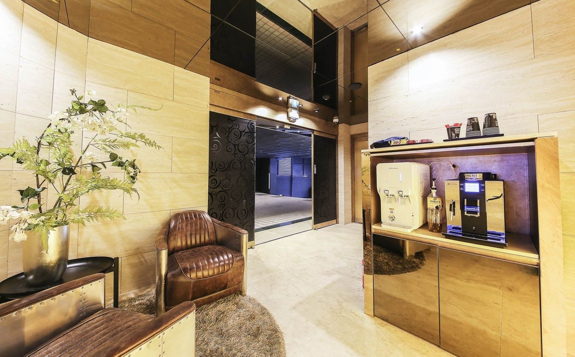 Lexy Hotel Seul