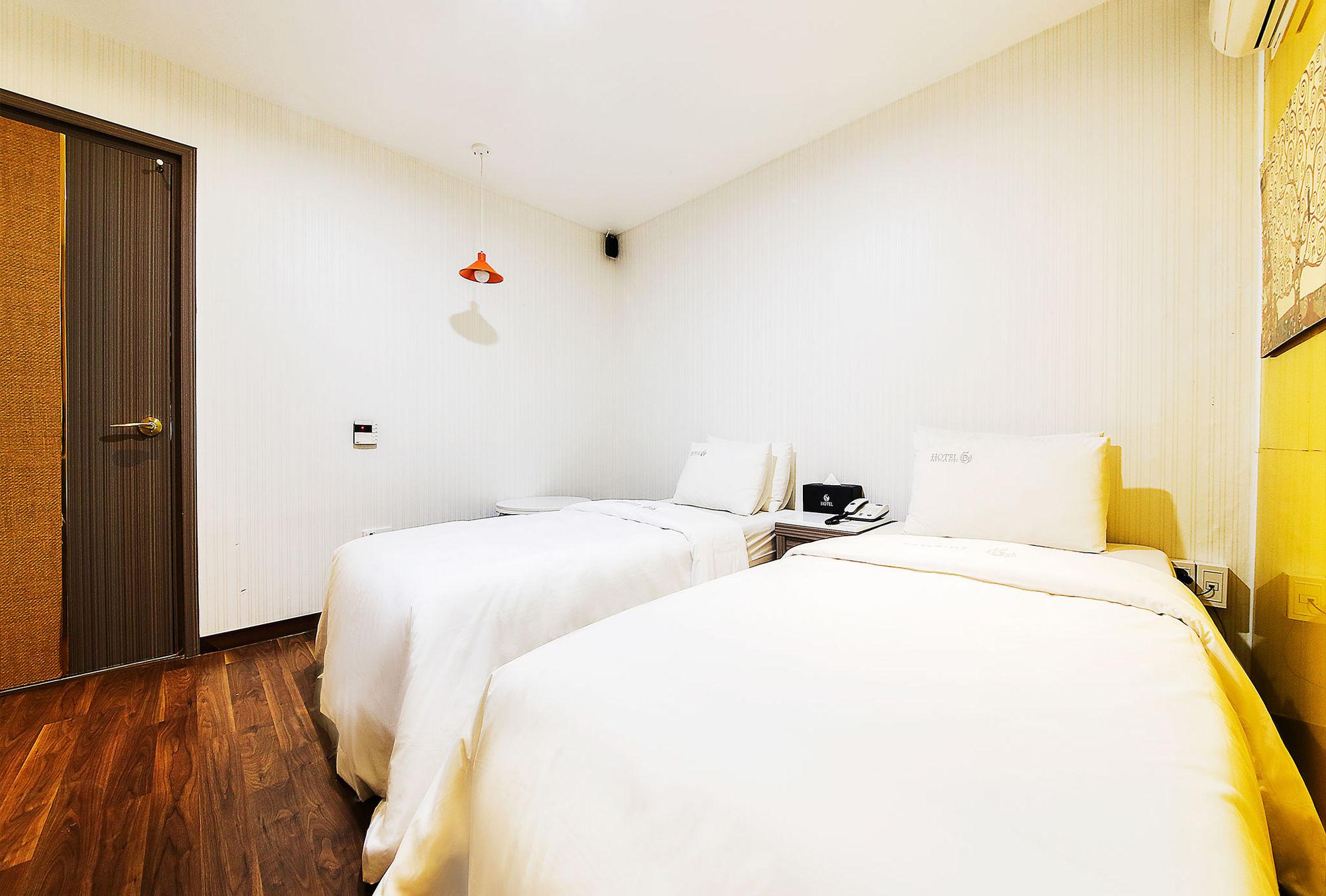 Hotel Bj