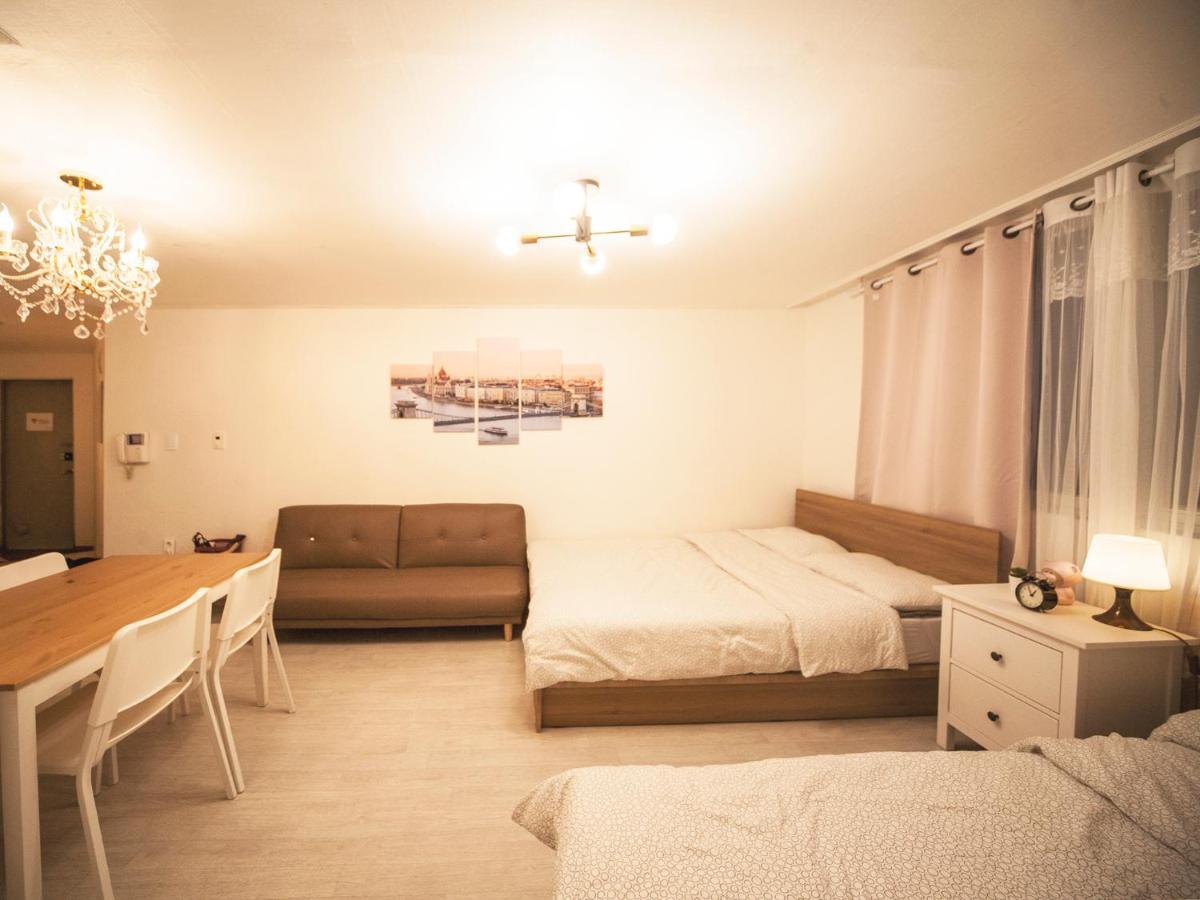 Mimi's House In Hongdae Apartment *