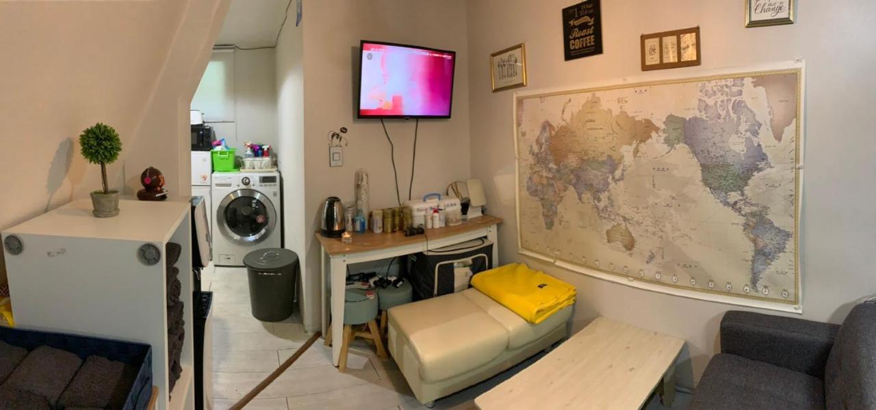 Sinchon Cooing Guesthouse Guest house 2*