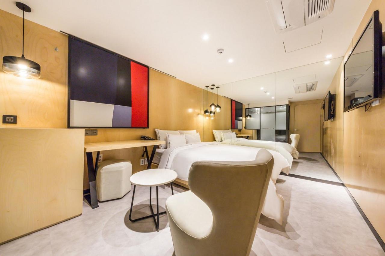 Forestar Sinchon Hotel Seoul