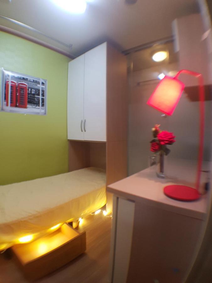 Hostel Female Only - Coco Jongno Hyehwa Station Seoul